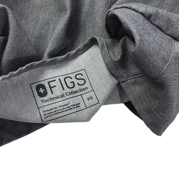 Figs Scrub Top Casma Women's Graphite Grey Three-Pocket Uniform Nurse XS - Picture 8 of 9